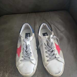 Golden Goose Sneakers